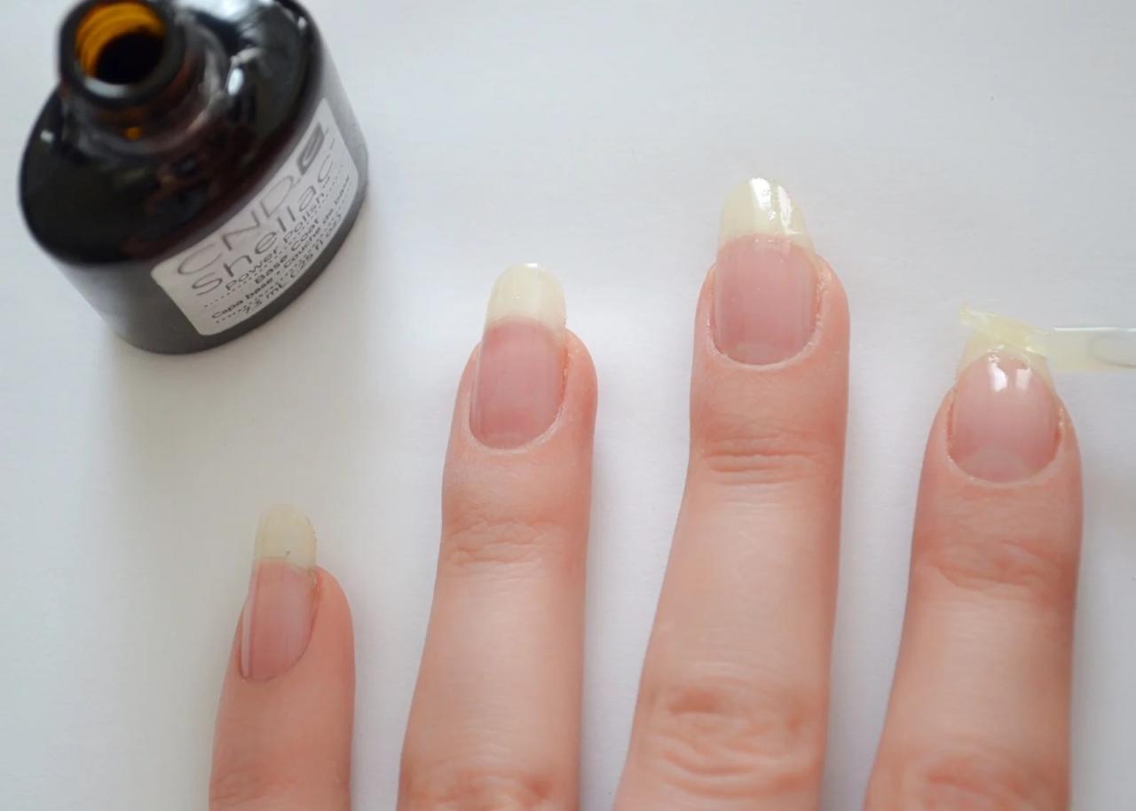 Sharpie Nail Art: Watercolor Effect Sharpie Nail Art: Watercolor Effect